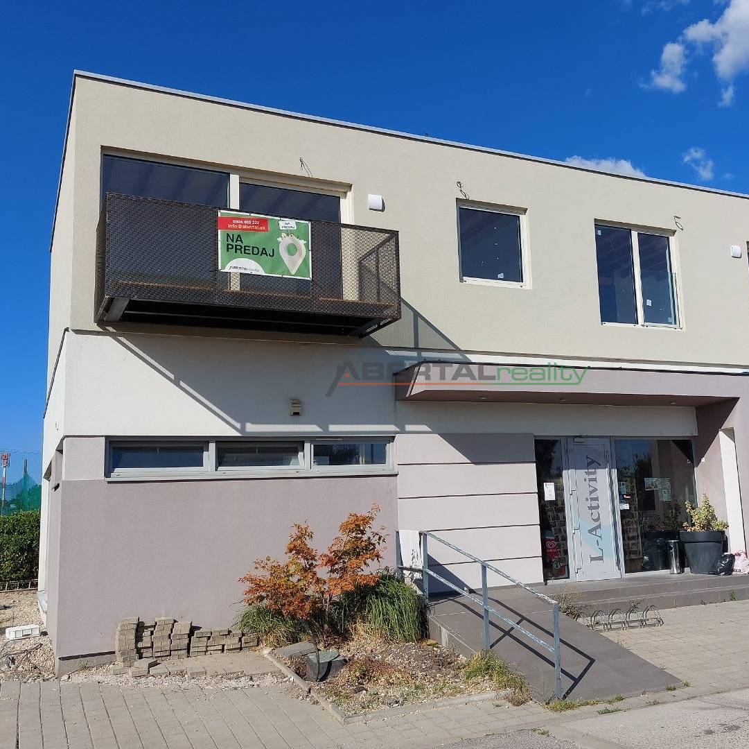 L-Activity residence